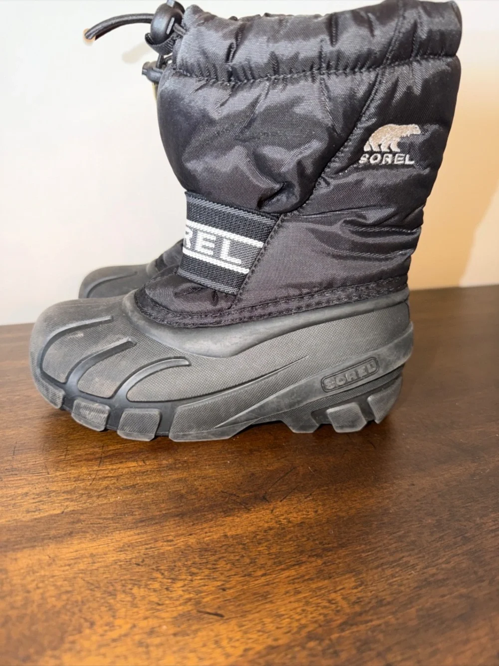 Sorel Cub Black Insulated Drawstring Winter Snow Rain Boots Kids Sz 12
